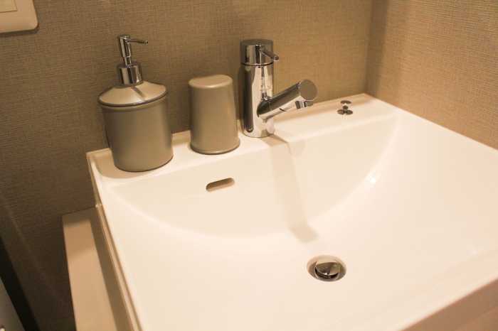 SEKAI HOTEL 萩 大阪