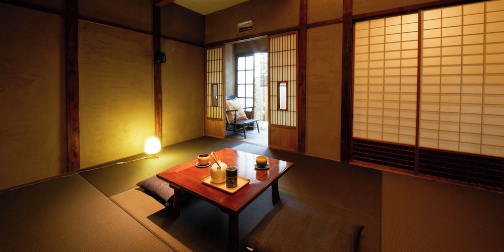 SAKAINOMA 熊 大阪