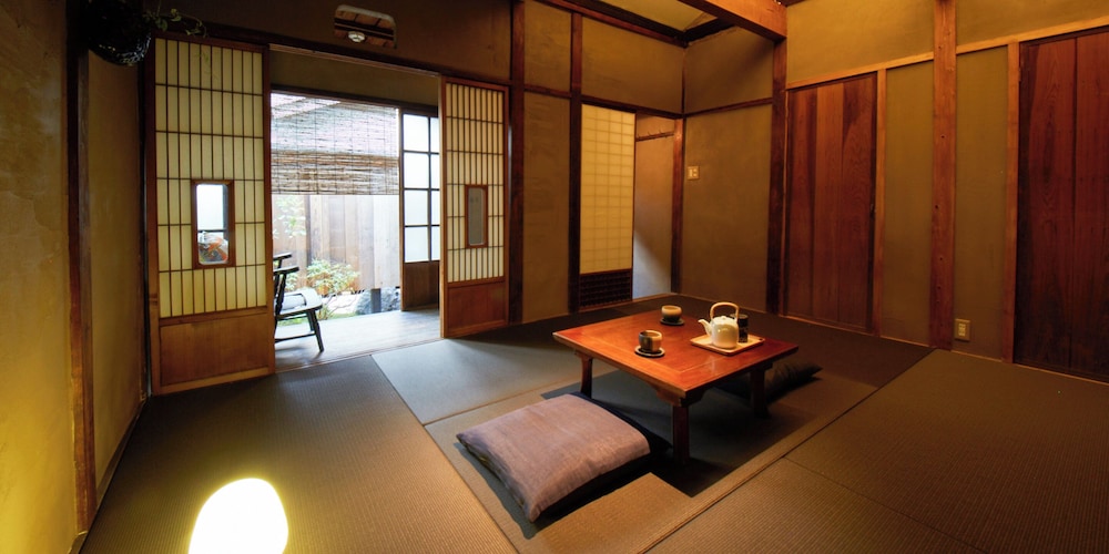 SAKAINOMA 熊 大阪