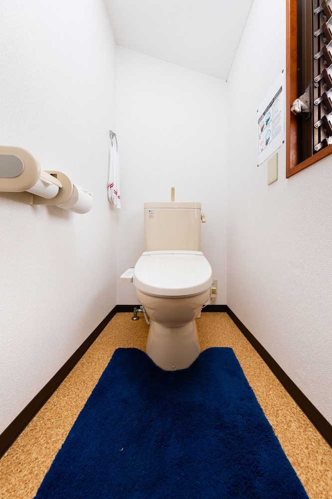YOLEE GUEST HOUSE 大阪