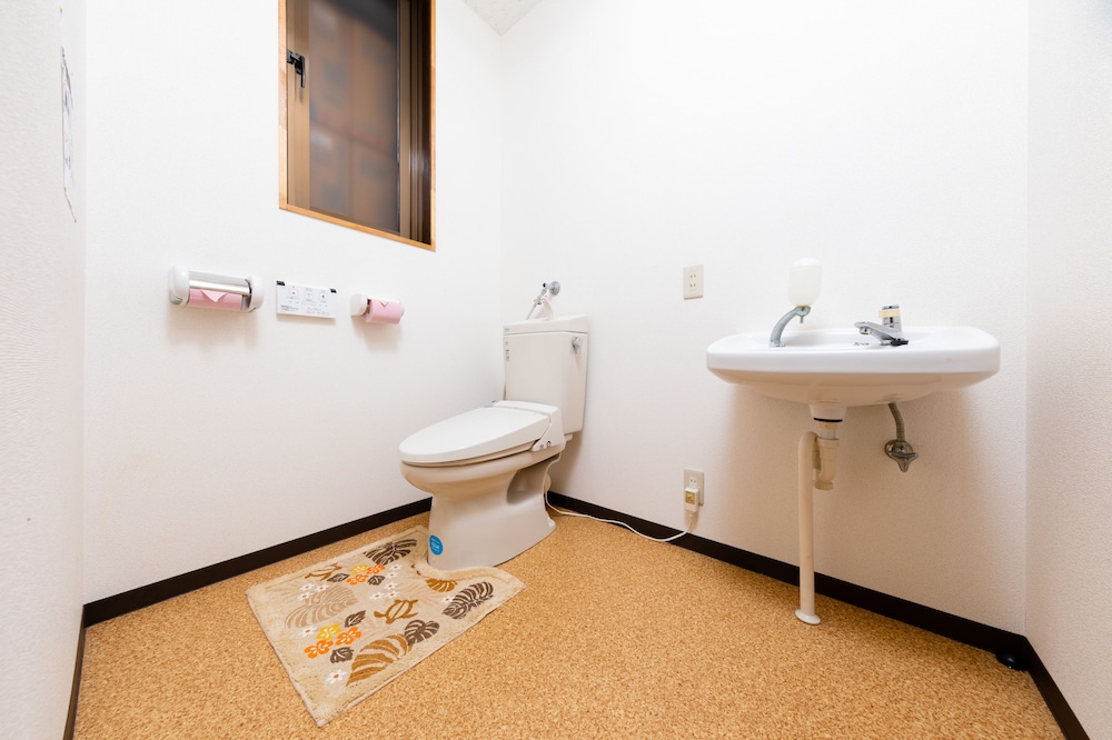 YOLEE GUEST HOUSE 大阪