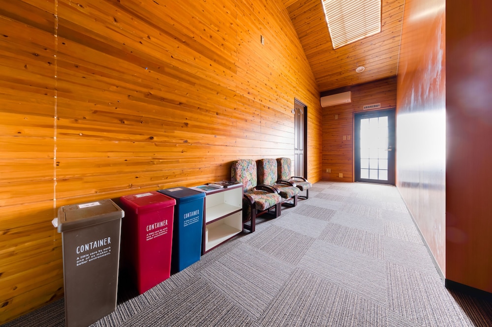YOLEE GUEST HOUSE 大阪