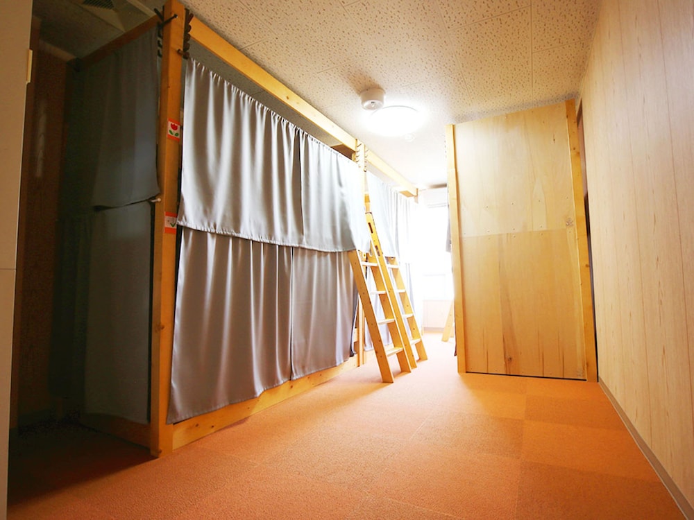 ゲストハウス日本宿屋１６８ 大阪