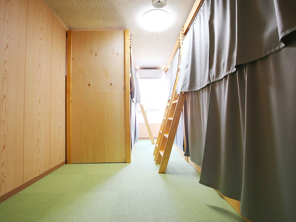 ゲストハウス日本宿屋１６８ 大阪