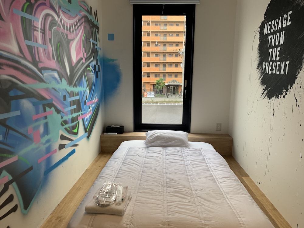 YOLO HOTEL MUSEUM 大阪