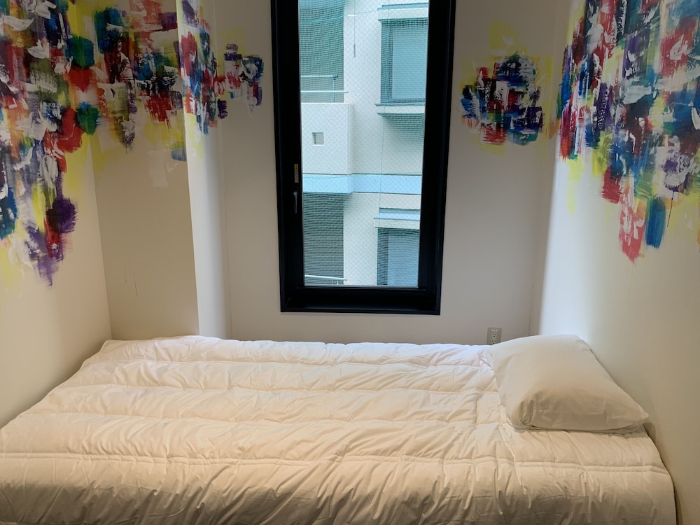 YOLO HOTEL MUSEUM 大阪