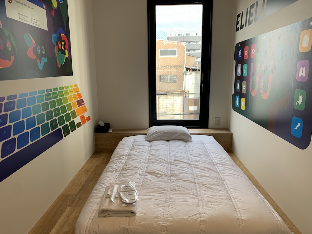 YOLO HOTEL MUSEUM 大阪