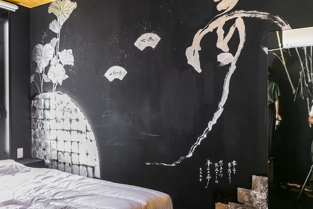 YOLO HOTEL MUSEUM 大阪