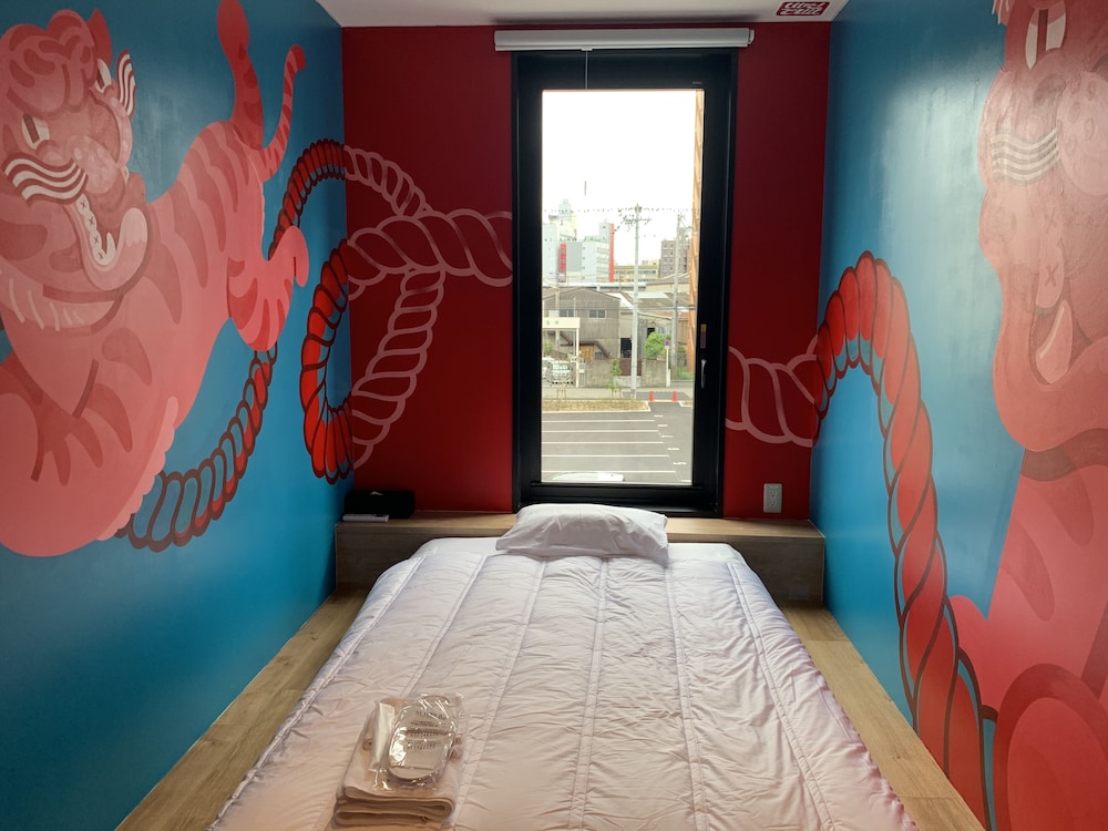 YOLO HOTEL MUSEUM 大阪