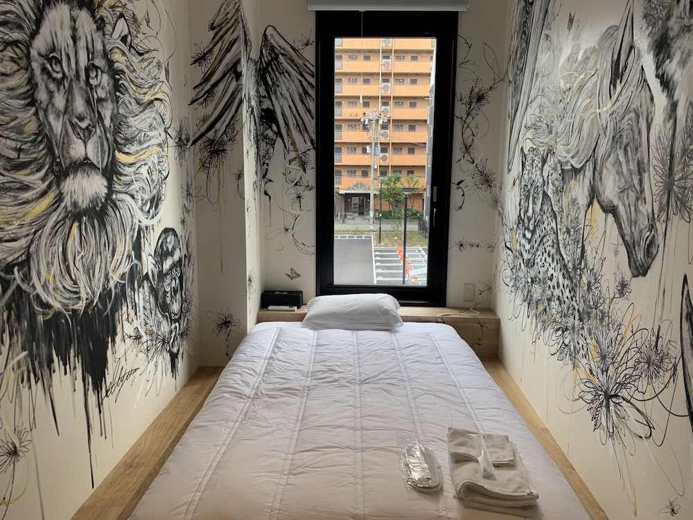 YOLO HOTEL MUSEUM 大阪