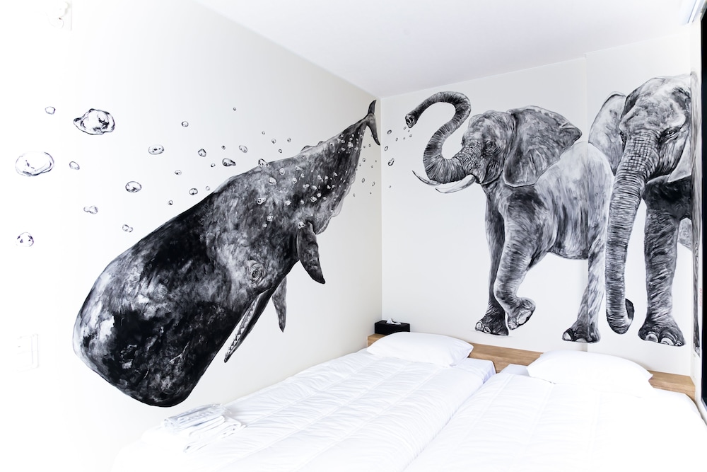 YOLO HOTEL MUSEUM 大阪