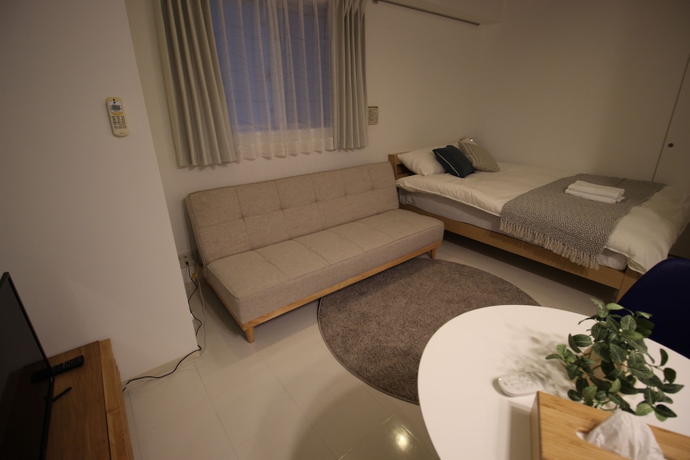 KW レジデンス堺筋本町 大阪