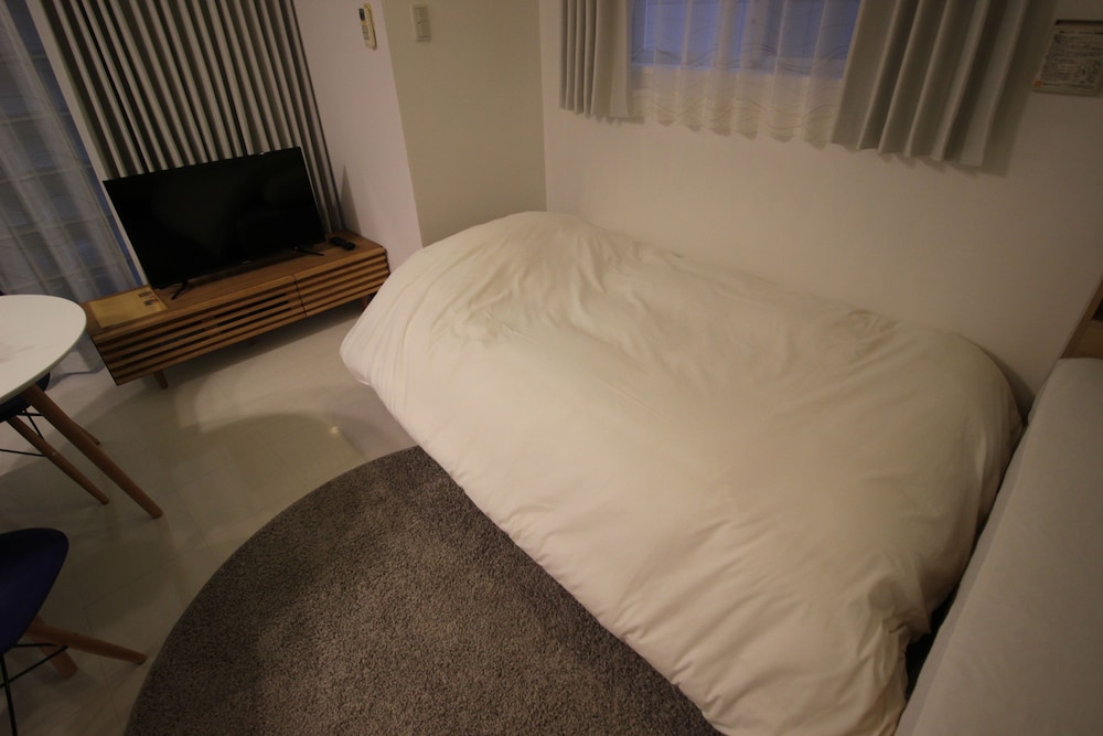 KW レジデンス堺筋本町 大阪