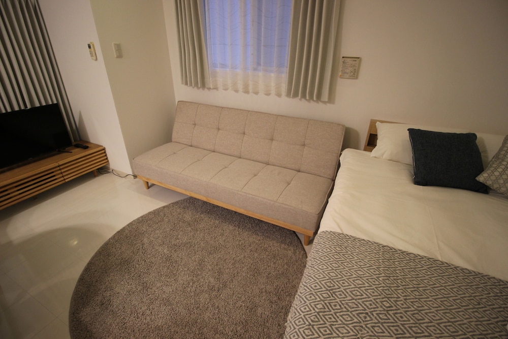 KW レジデンス堺筋本町 大阪