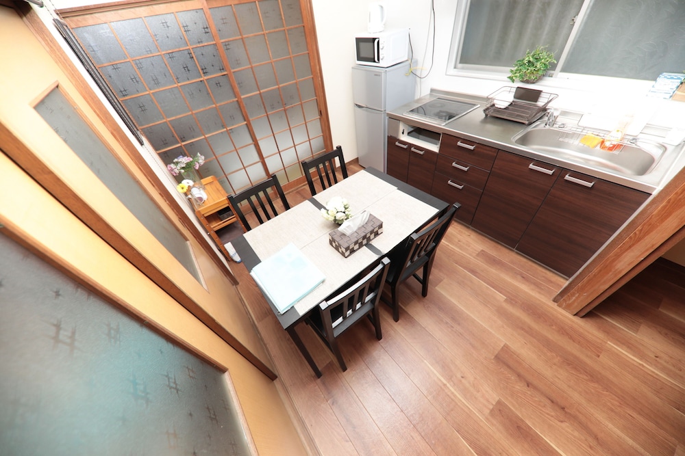 VACATION RENTAL TSUTENKAKU 大阪