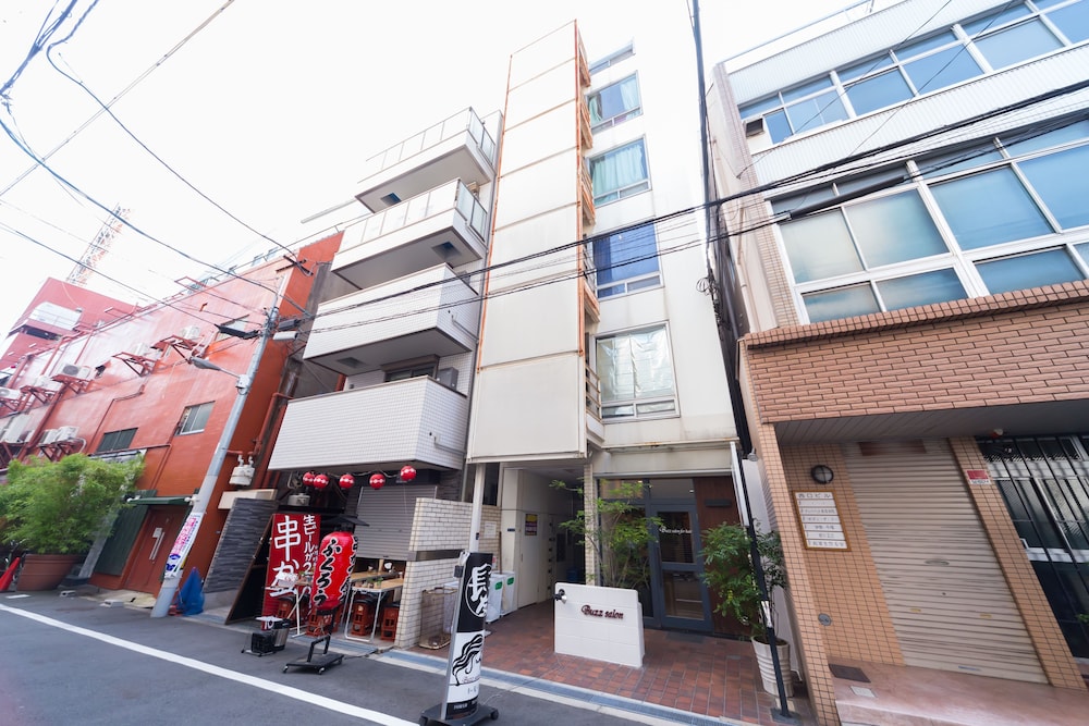 APATEL KUROMON（AGAPE） 大阪