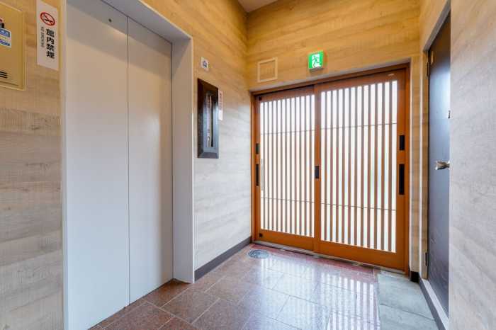 RED HOUSE 大阪
