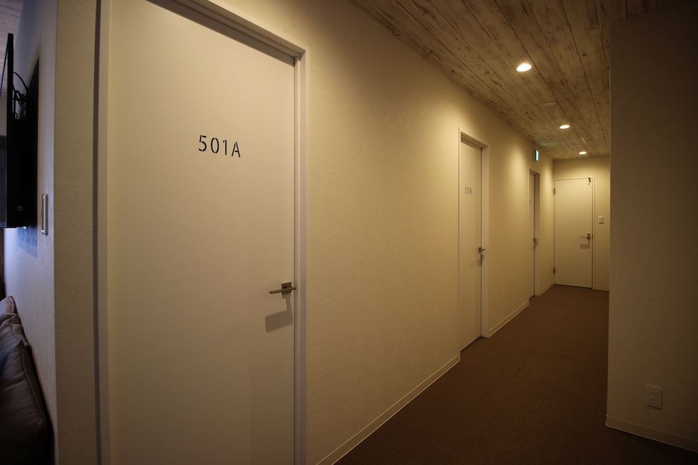 NAMBA WEST SAIKA 大阪