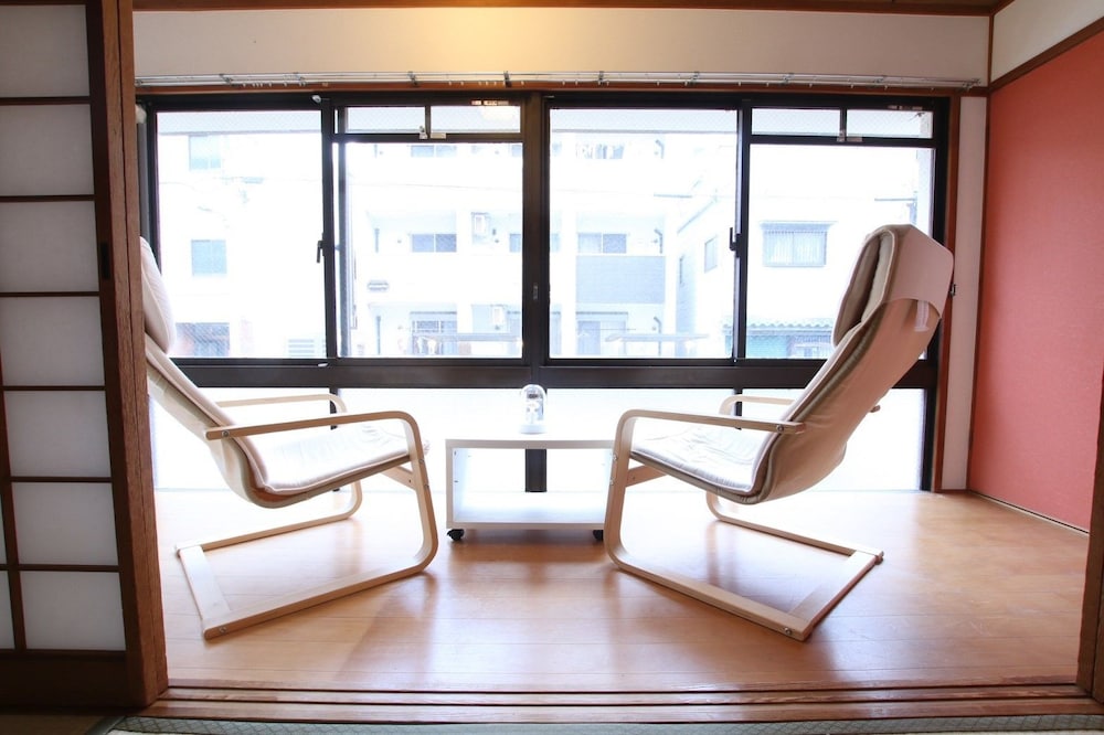 NAMBA BIG ROOM APARTMENT 大阪