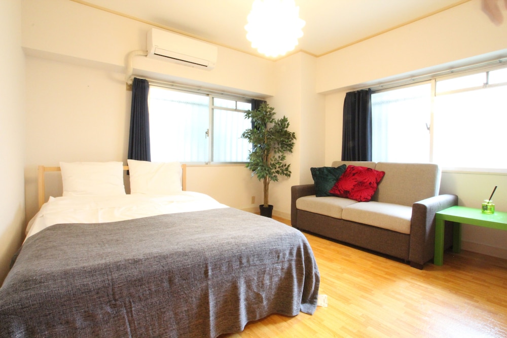 NAMBA BIG ROOM APARTMENT 大阪