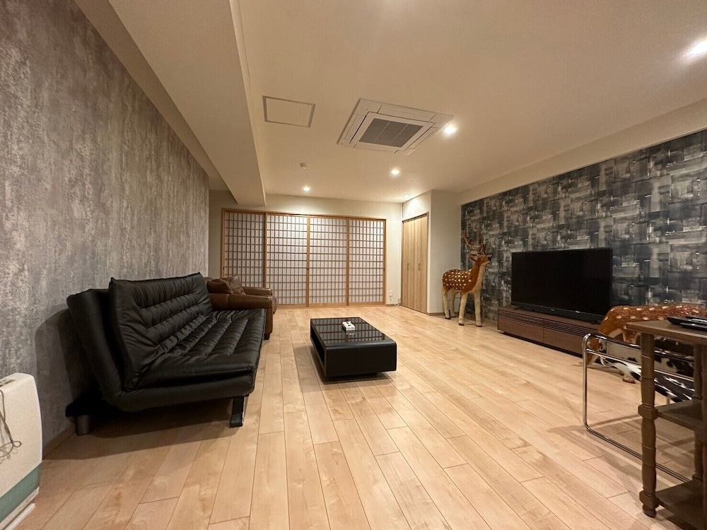 SHIMANOUCHI LUXURY APARTMENT 大阪