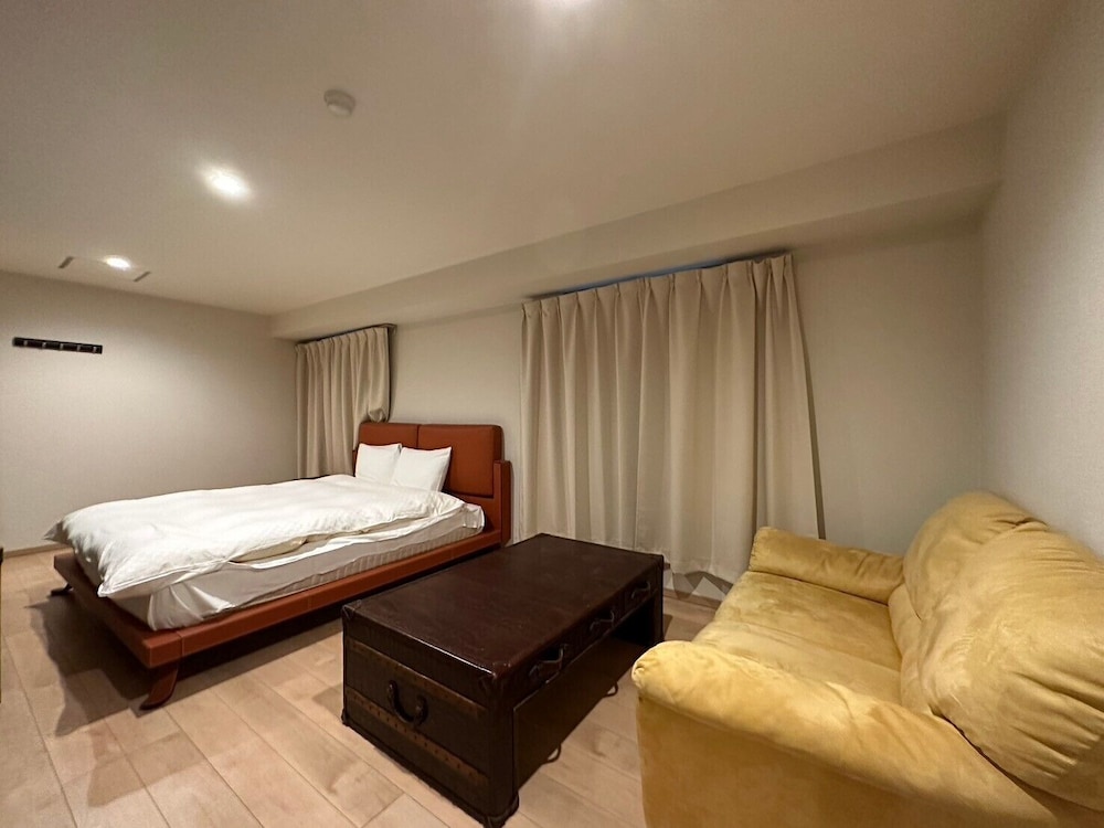 SHIMANOUCHI LUXURY APARTMENT 大阪