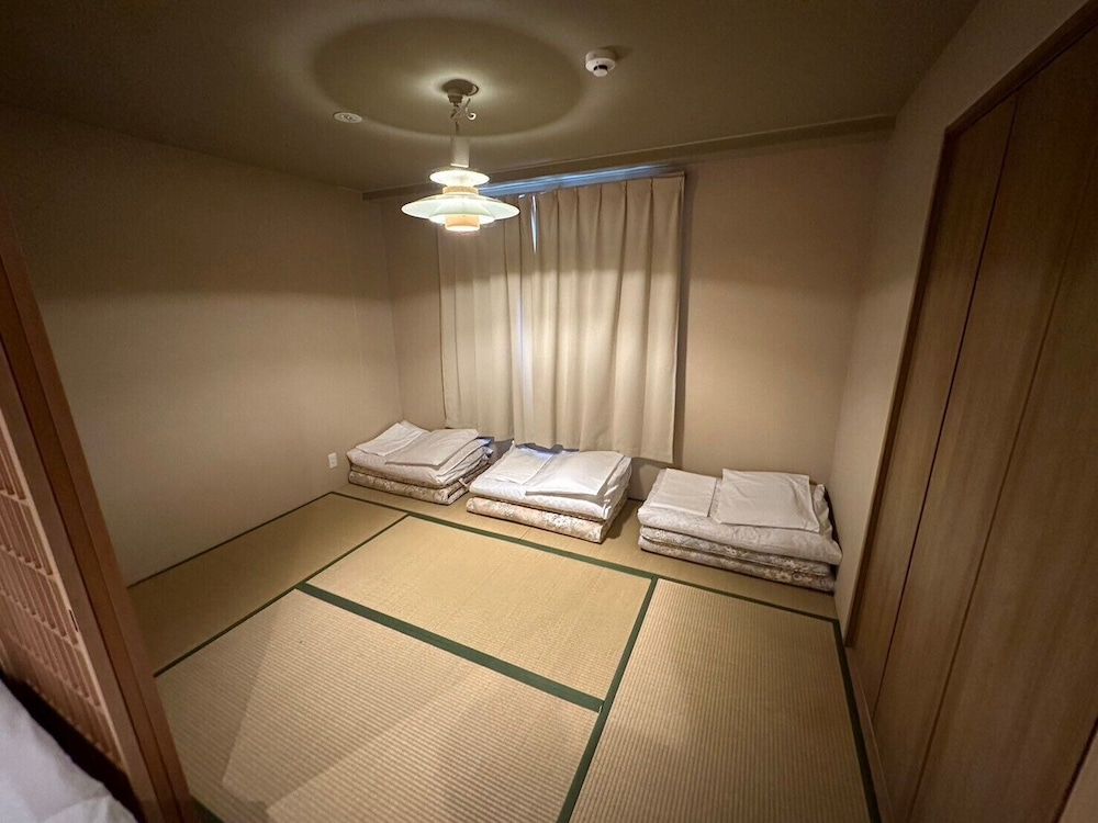 SHIMANOUCHI LUXURY APARTMENT 大阪