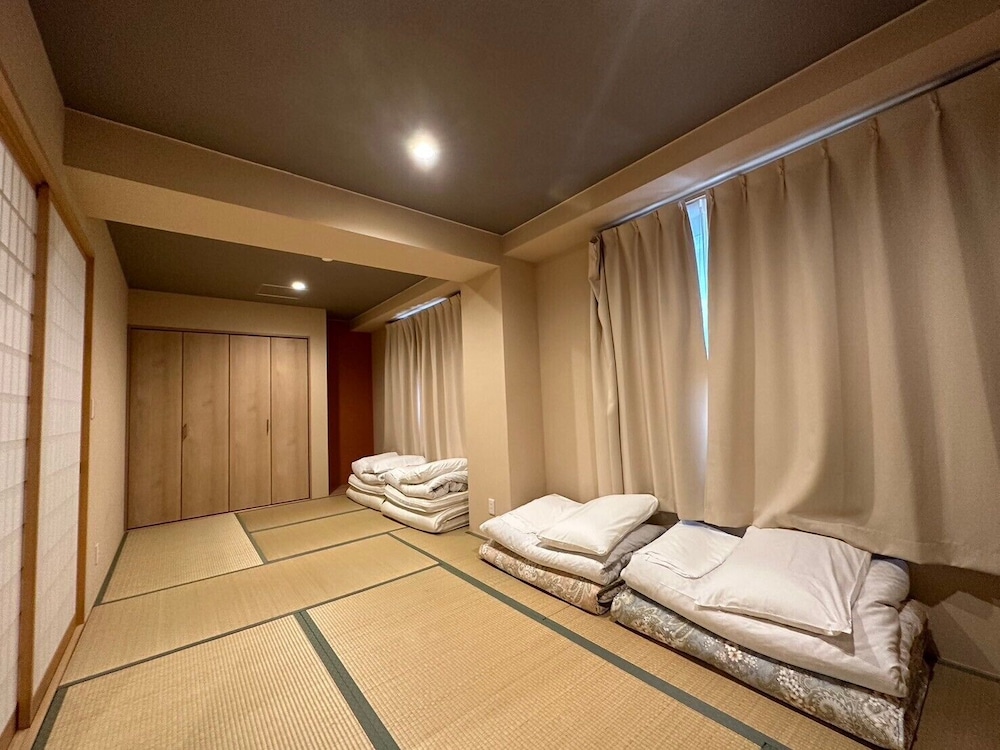 SHIMANOUCHI LUXURY APARTMENT 大阪