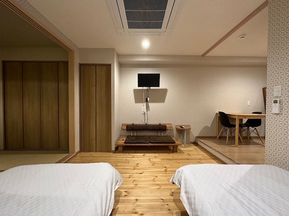 SHIMANOUCHI LUXURY APARTMENT 大阪
