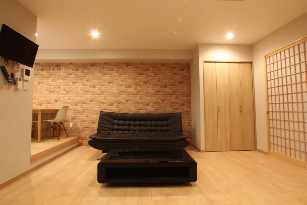 SHIMANOUCHI LUXURY APARTMENT 大阪