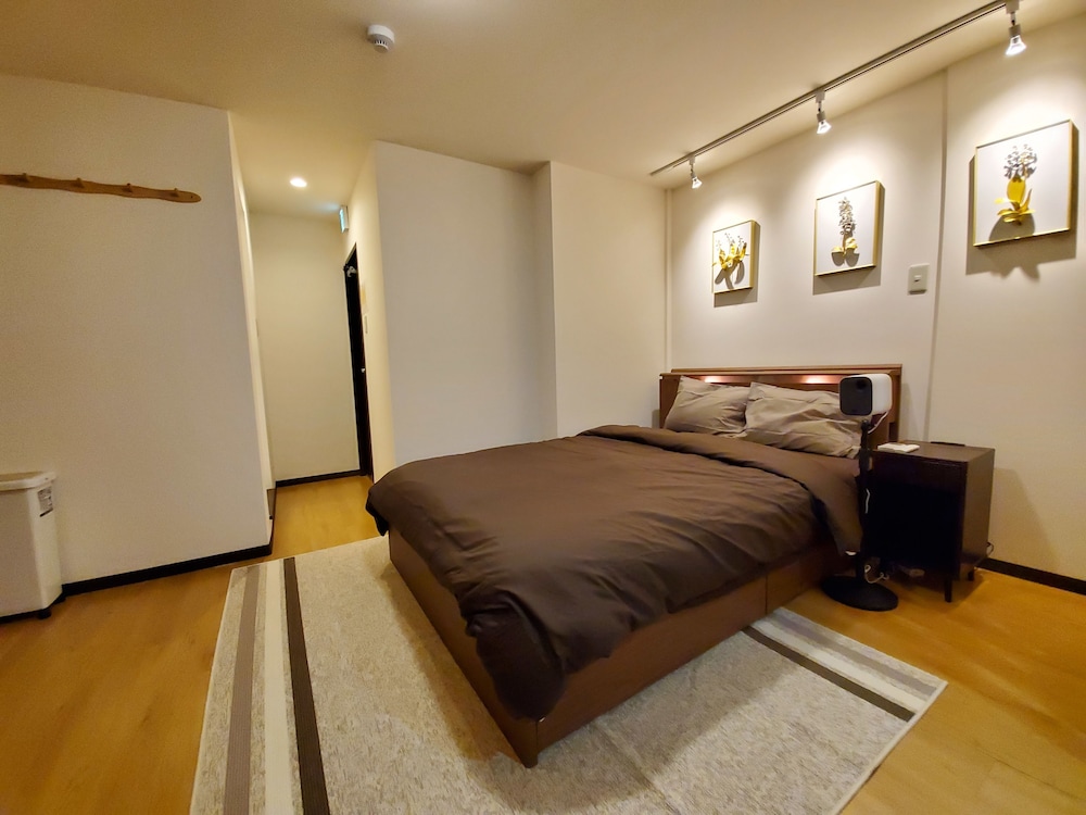 SAKURANOMIYA HOTEL-SELF SERVICE 大阪
