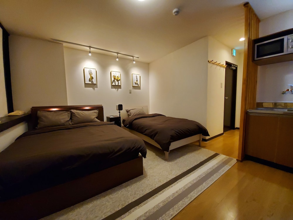 SAKURANOMIYA HOTEL-SELF SERVICE 大阪