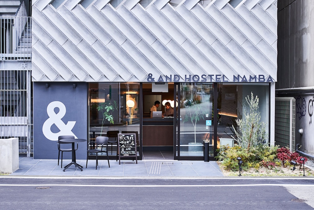 &AND HOSTEL NAMBA 大阪