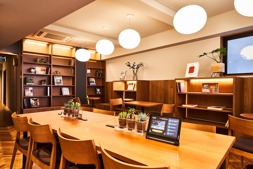 &AND HOSTEL NAMBA 大阪