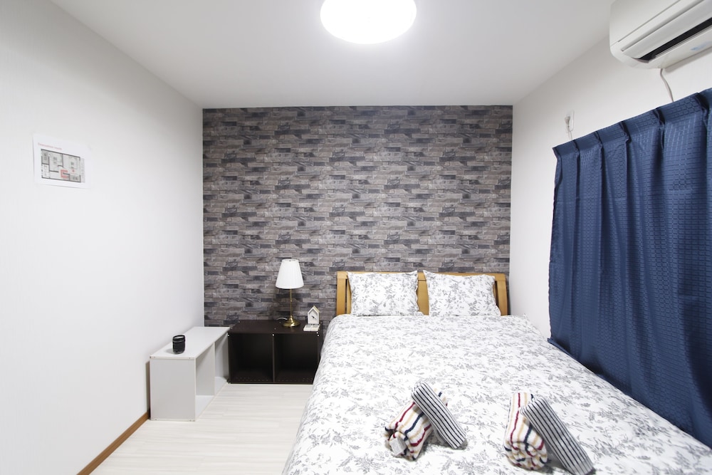 KO'S APARTMENT, TATSUMI WEST STATION 大阪