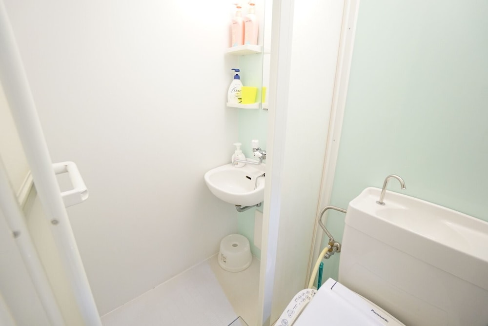 TERRY'S APARTMENT NAMBA SOUTH V C01F 大阪