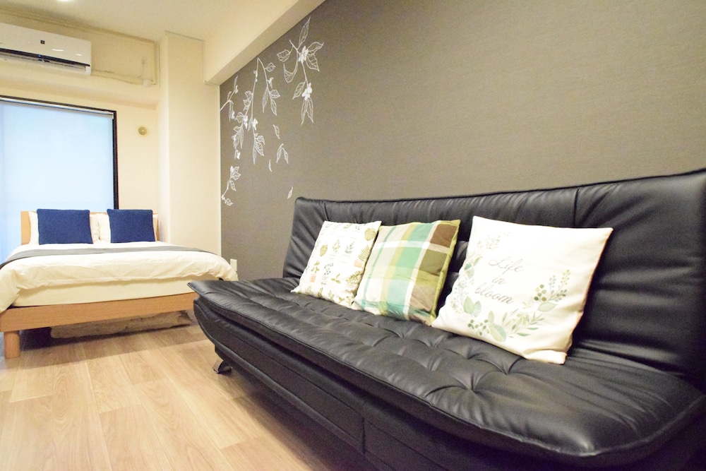 COZY & CLEAN FAMILY APT OSAKA CENTRAL WEST 大阪