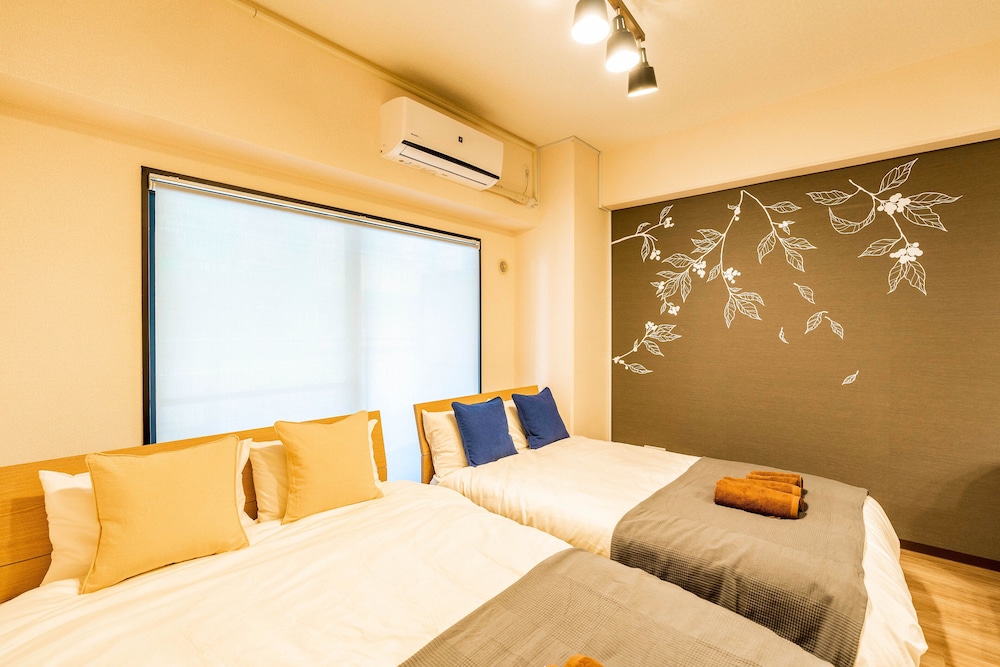 COZY & CLEAN FAMILY APT OSAKA CENTRAL WEST 大阪