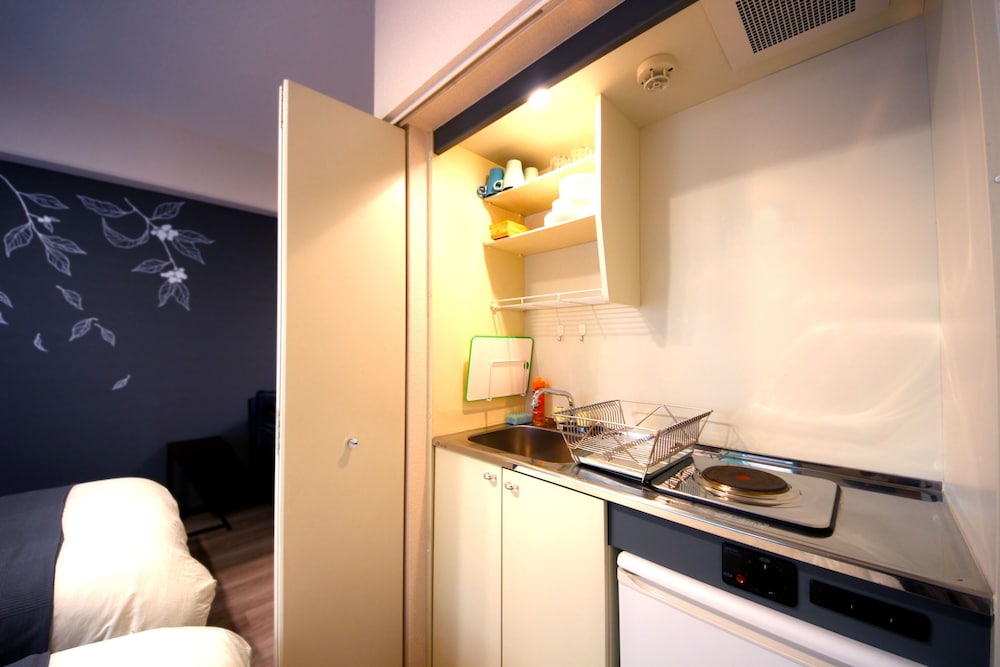 COZY & CLEAN FAMILY APT OSAKA CENTRAL WEST 大阪