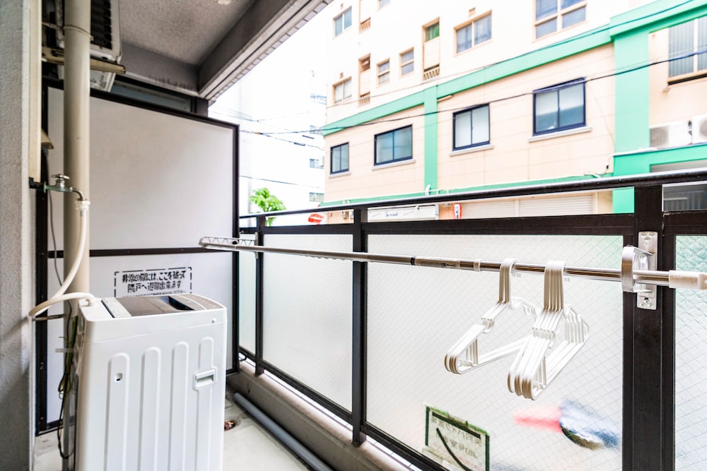 COZY & CLEAN FAMILY APT OSAKA CENTRAL WEST 大阪