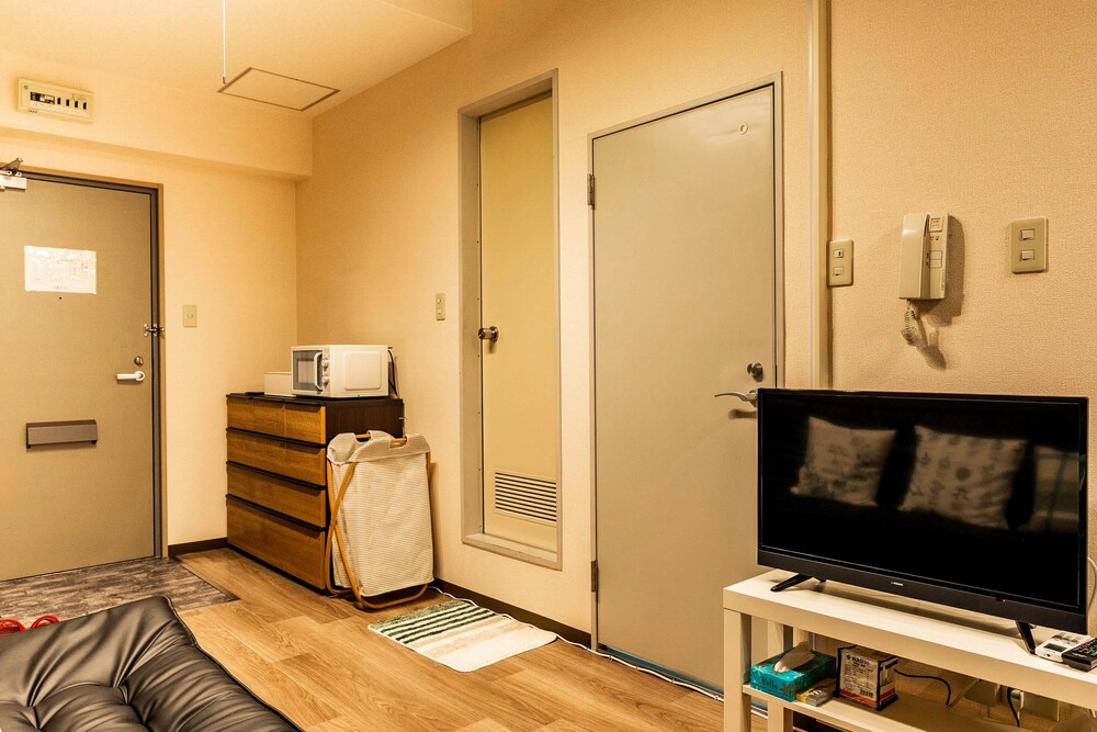 COZY & CLEAN FAMILY APT OSAKA CENTRAL WEST 大阪