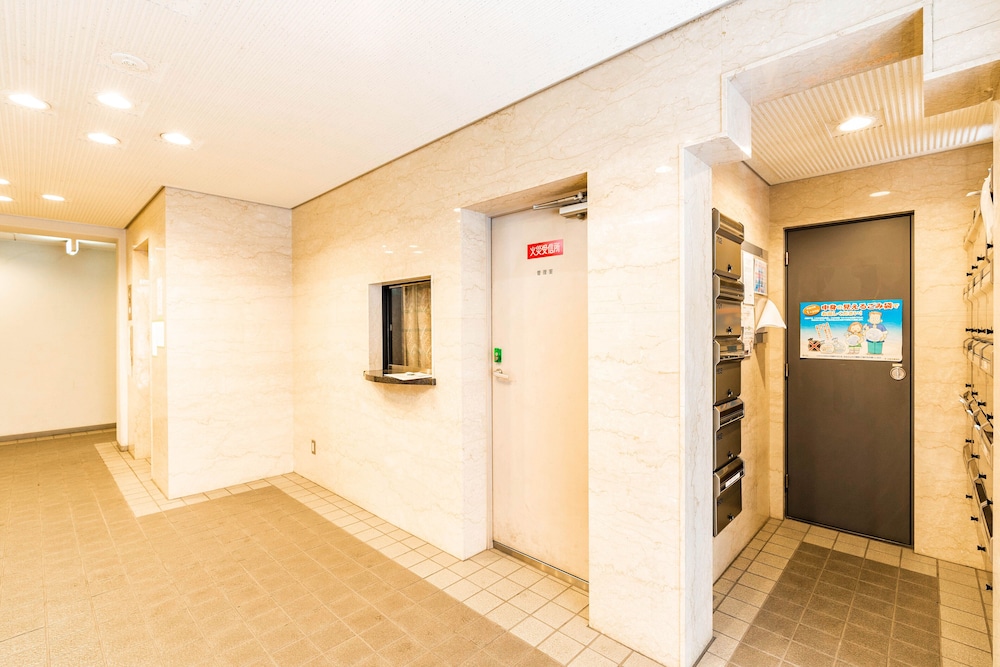 COZY & CLEAN FAMILY APT OSAKA CENTRAL WEST 大阪