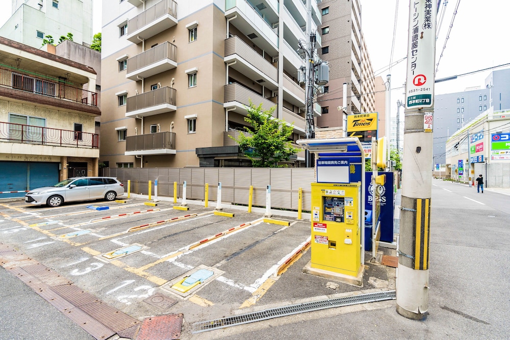 COZY & CLEAN FAMILY APT OSAKA CENTRAL WEST 大阪