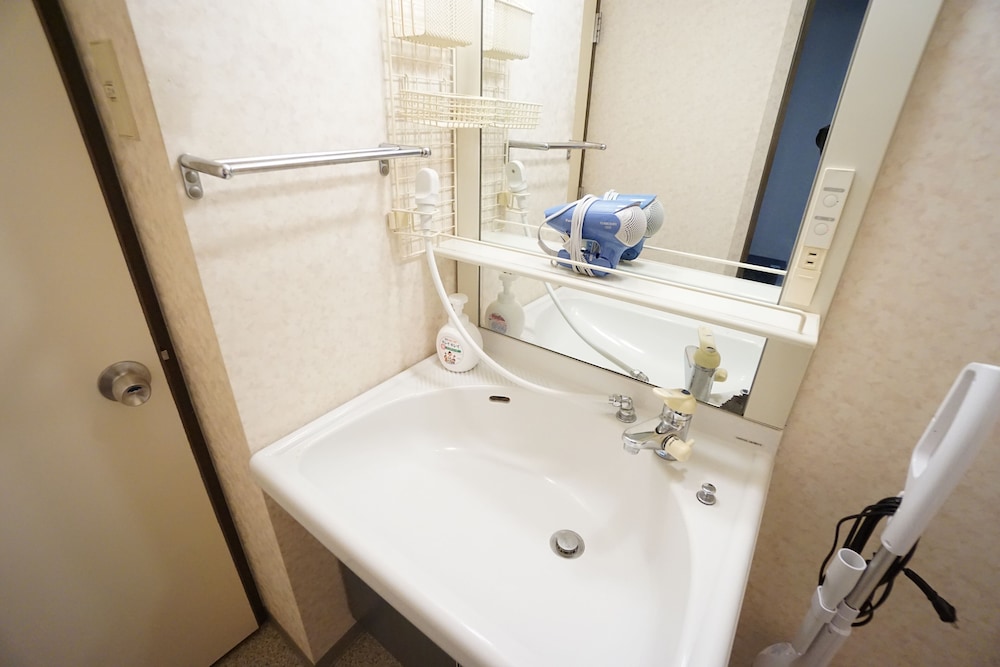 TERRY'S APARTMENT SHINSAIBASHI EAST I G10E 大阪