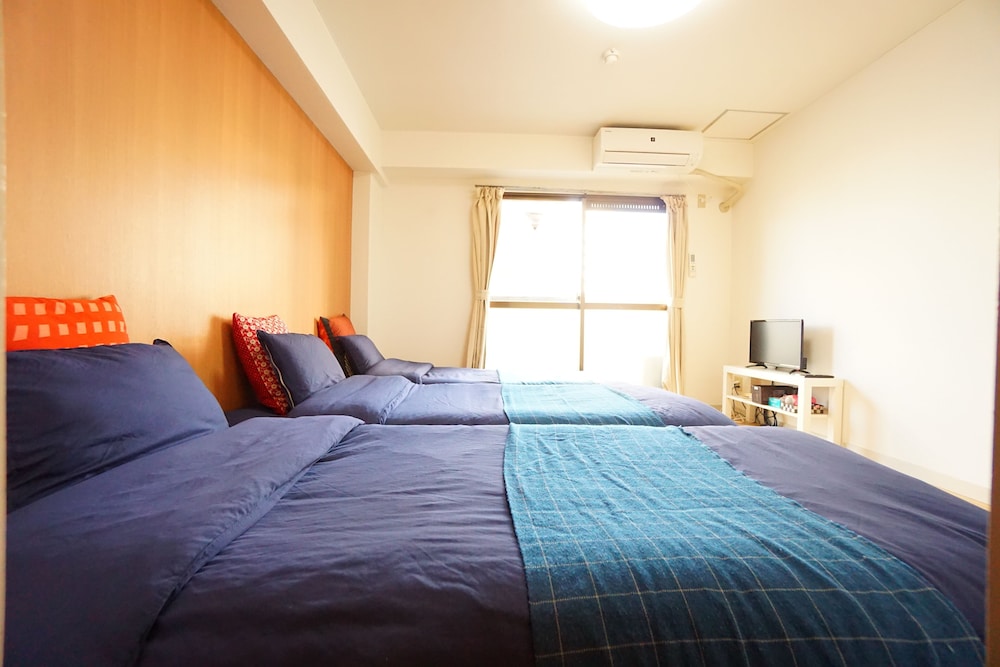 TERRY'S APARTMENT NAMBA SOUTH IV R03B 大阪