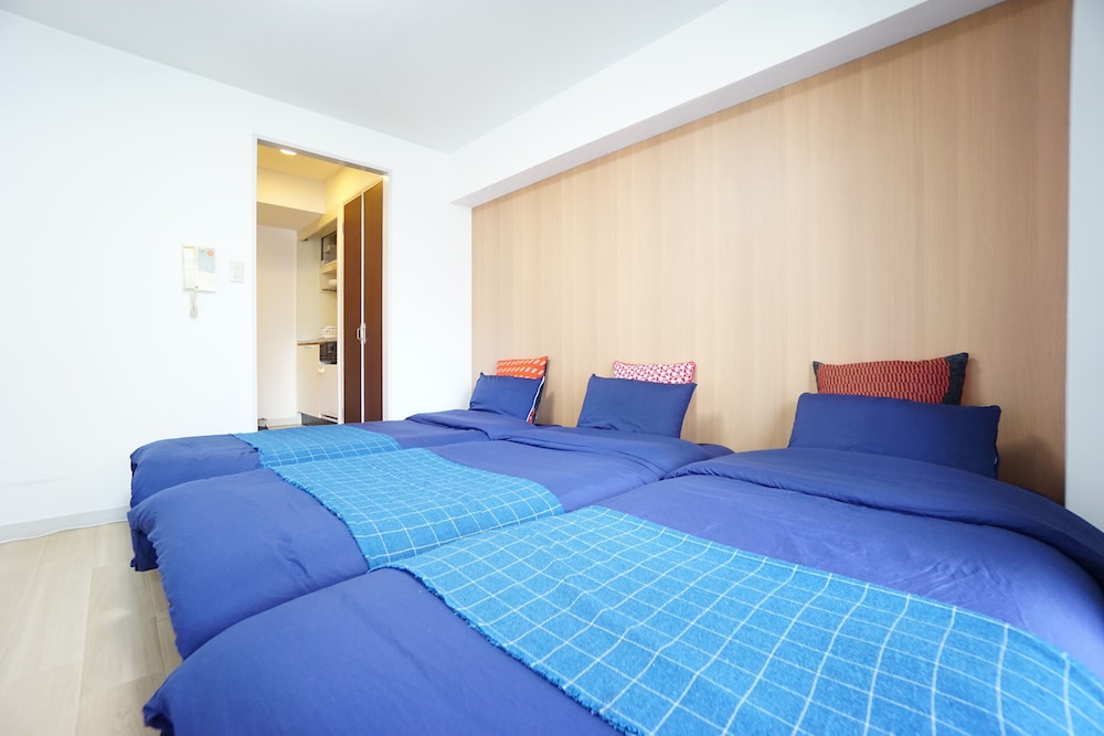 TERRY'S APARTMENT NAMBA SOUTH IV R03B 大阪