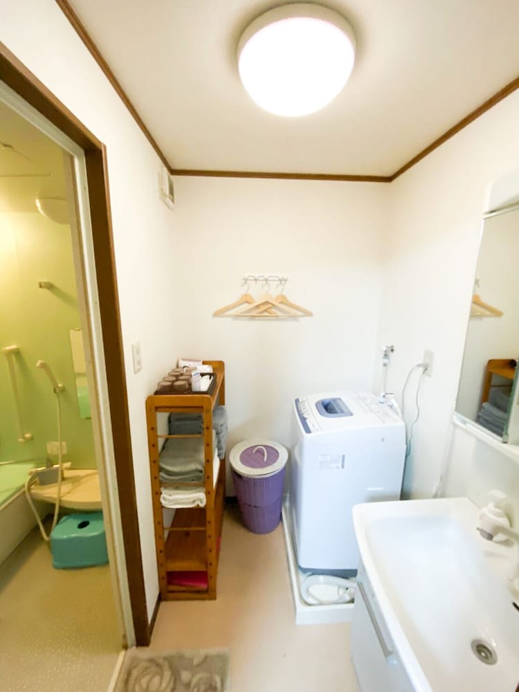 OSAKA NIPPONBASHI FAMILY HOUSE 大阪
