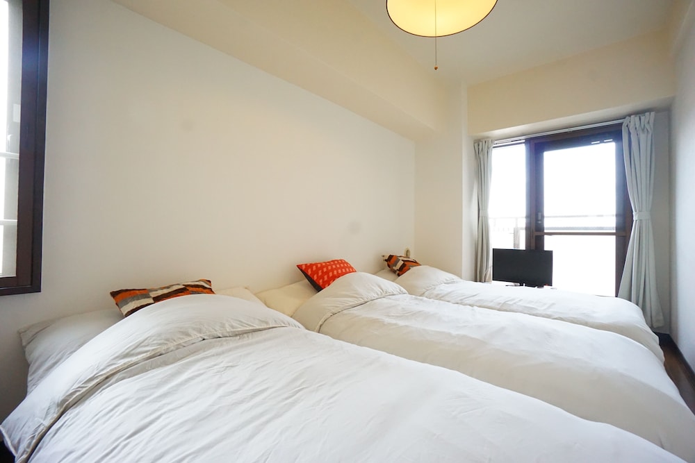 TERRY'S APARTMENT SHINSAIBASHI EAST I G11F 大阪