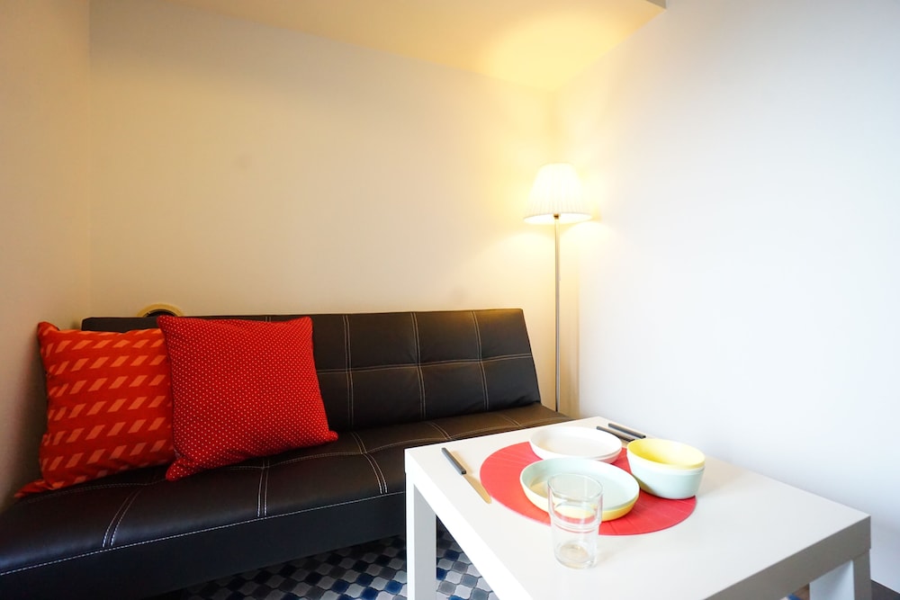 TERRY'S APARTMENT SHINSAIBASHI EAST I G11F 大阪
