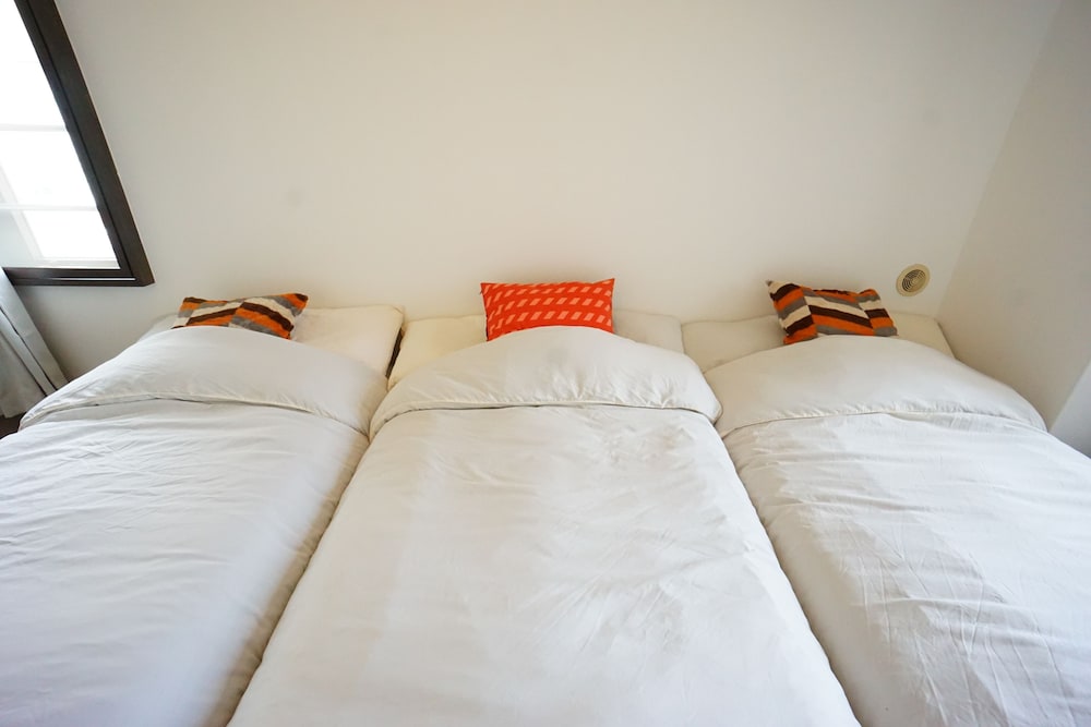TERRY'S APARTMENT SHINSAIBASHI EAST I G11F 大阪